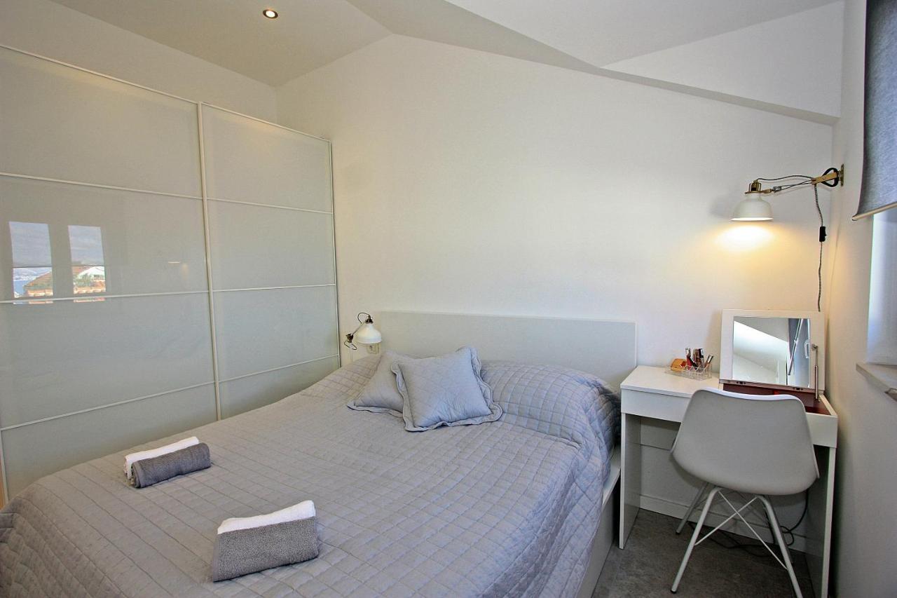 Apartman Ivana Supetar Luaran gambar