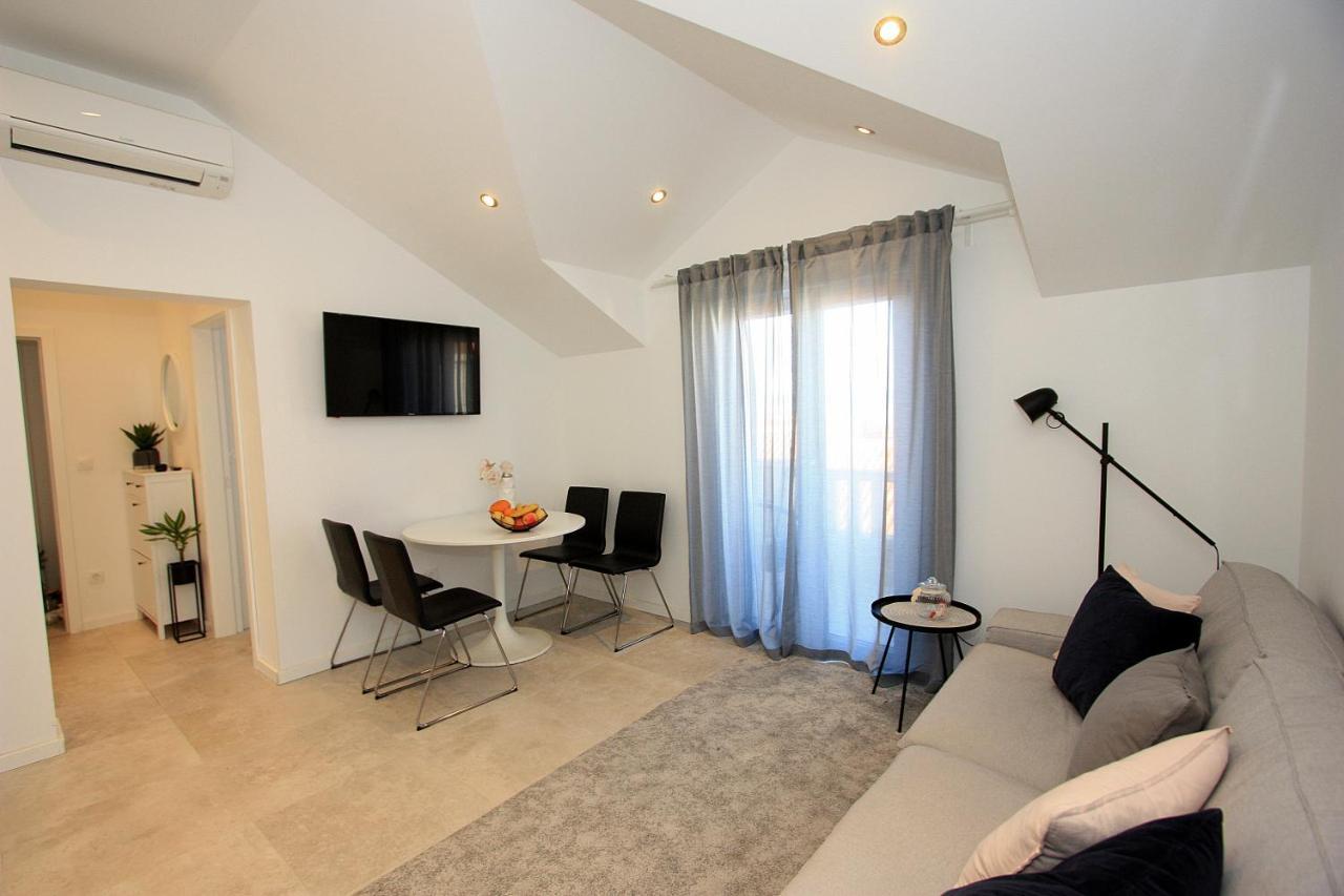 Apartman Ivana Supetar Luaran gambar
