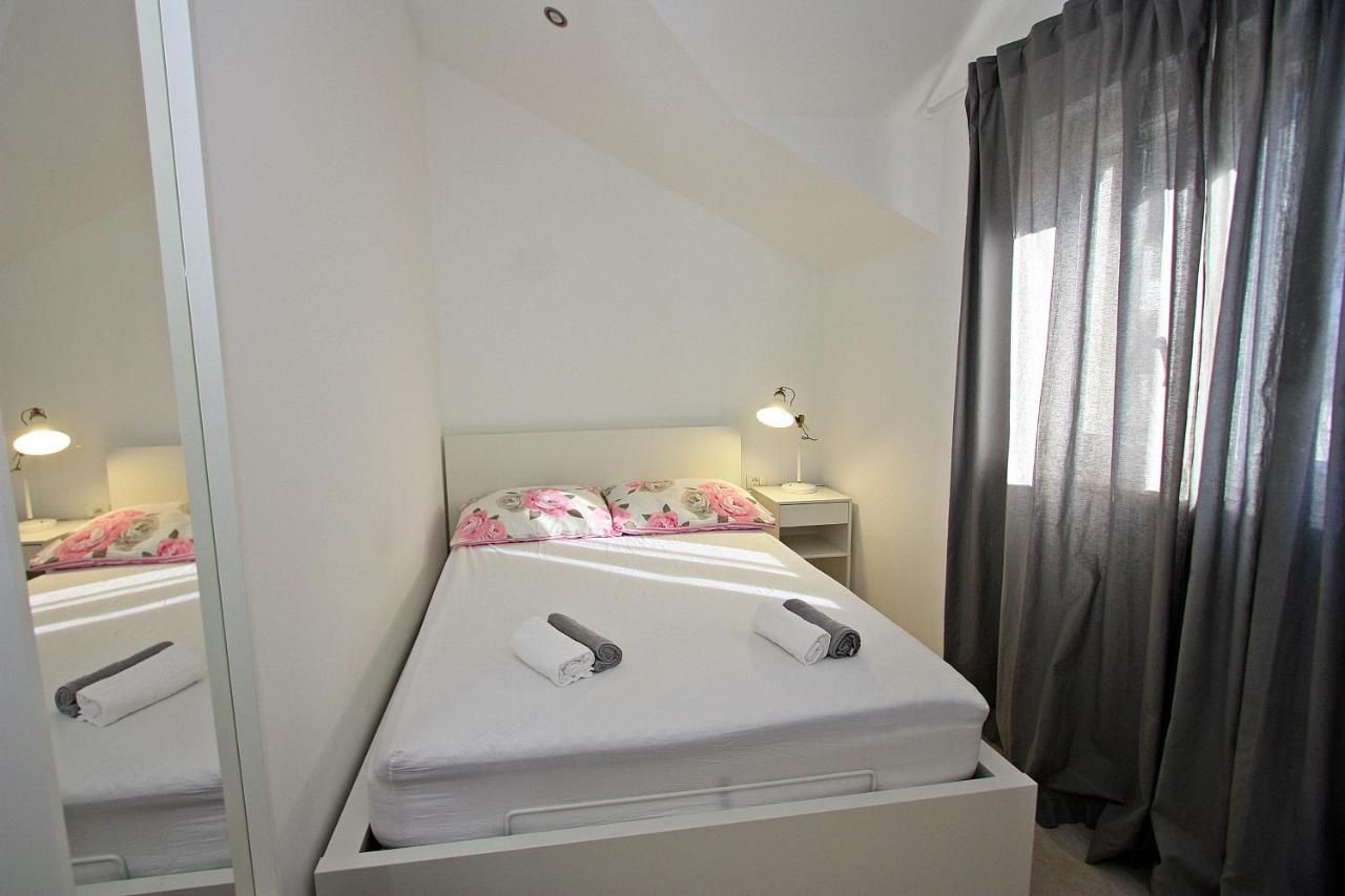 Apartman Ivana Supetar Luaran gambar